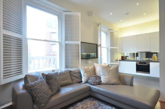 Modernized South Kensington Apartments London Exterior foto